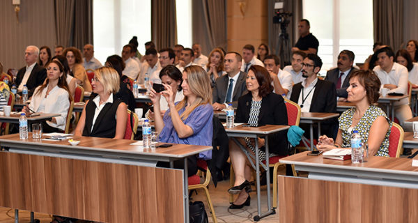 Zorlu Enerji’den kadın ve erkek herkes için 'Eşit bi’hayat' çağrısı