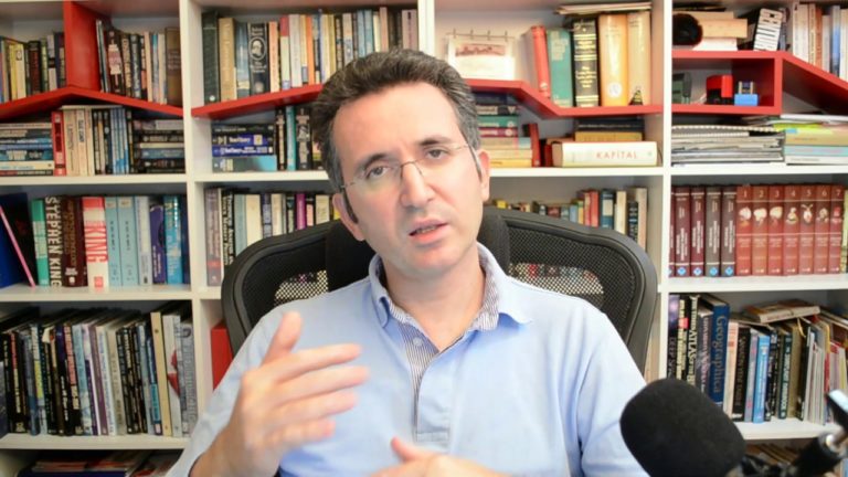 Dolar Ne Olacak? Ne Kadar Çıkabilir, Ne Zaman Düşebilir?