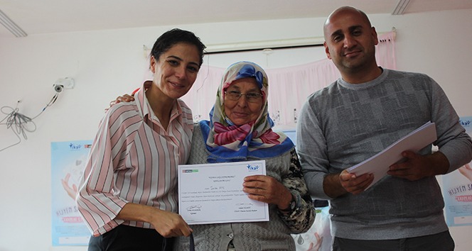 Kadınlara hijyen eğitimi götüren ’Hijyen Sağlıktır’ projesi 15 bölgede bin 200 kadına ulaştı