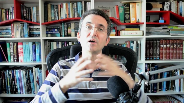 Gümüş Altına Göre Daha Zayıf Duruyor