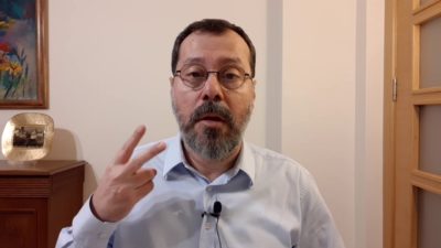 DOLARDA TEHLİKE SİNYALLERİ...