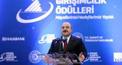 Bakan Varank: 'Türkiye’nin otomobiliyle birlikte fikri ve sınai mülkiyet hakları bize ait bir otomobile kavuşuyoruz'