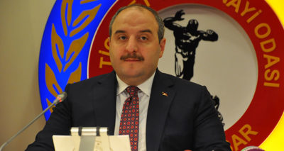 Bakan Varank: 'Yerli otomobil tüm dünyada ilgi gördü'