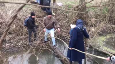 Göçmenler Avrupa Sınırına İlerliyor
