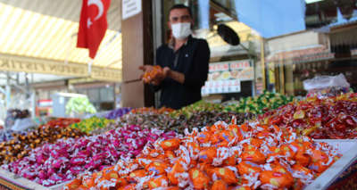 Virüs çıktı bayram şekerleri tezgahta kaldı