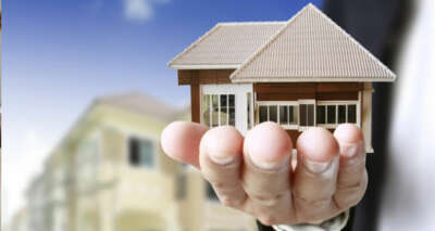 Düşen konut kredileri fırsatçıları harekete geçirdi, emlakçılar zor durumda kaldı