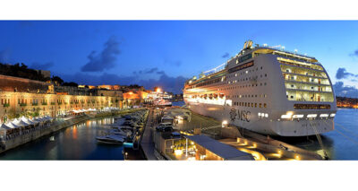 Dev cruise gemileri rotayı Türkiye'ye çeviriyor