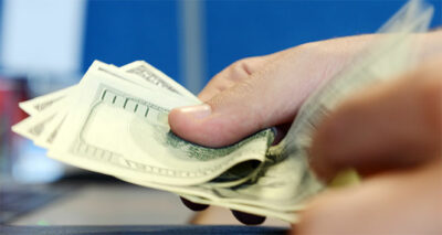 Geçen ay ekonomide en fazla dolar konuşuldu