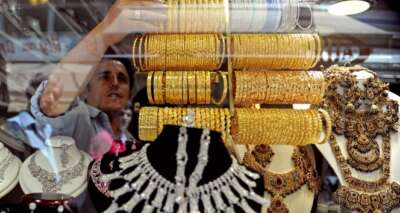 Altın fiyatlarında düşüş sürüyor