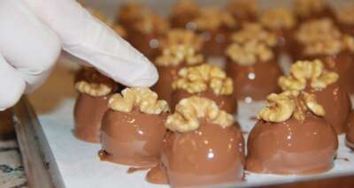 Sinop’a gidenlerin yemeden dönmediği 'Boyabat ezmesi' çikolatayla buluştu