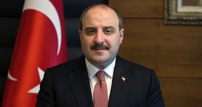 Bakan Varank'tan 'Xiaomi' açıklaması: Önümüzdeki ay satışa çıkıyor!