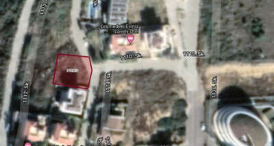 Çeşme'deki 1 arsa, 4 milyon 500 bin liradan başlayan fiyatla satışta