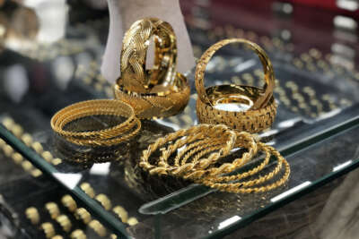 Altın fiyatları uçunca imitasyon bileziklere talep arttı