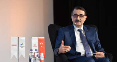 Bakan Dönmez: 'Sakarya Gaz Sahası’nın güney ve batısında keşif amaçlı bir sondaj kuyusu açabiliriz'