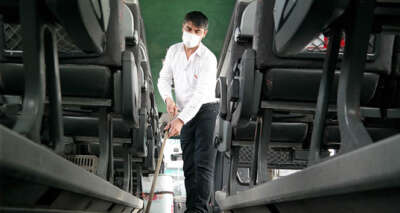 Büyükşehir'in servis esnafını mağdur ettiği iddiası