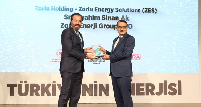 Zorlu Enerji’nin ZES markası 'Enerjimiz Geleceğimiz' ödülünü aldı