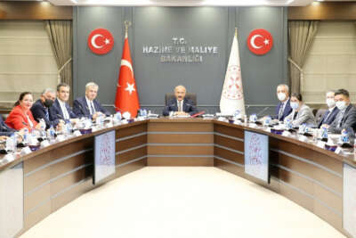 Bakan Elvan, Alman şirketlerinin üst düzey yöneticileri ile bir araya geldi