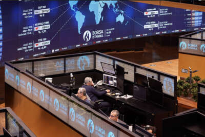 Borsa ilk yarıda düştü