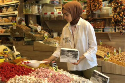 Eminönü esnafı 'bayram' yapıyor