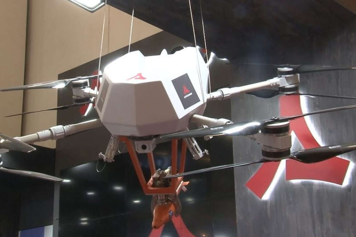 Milli silahlı drone sistemi ‘Songar’ tüm versiyonlarıyla İDEF21’de