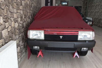 30 yıl önce üretildi, fabrikadan çıktığı gibi duruyor: 7 bin kilometredeki Tofaş'a fiyat biçilemiyor