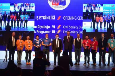 Bakan Yardımcısı Kaymakcı: 'Türkiye’nin Avrupa Birliği sürecinin sivil toplum tarafından hızlandırılacağına inanıyoruz'