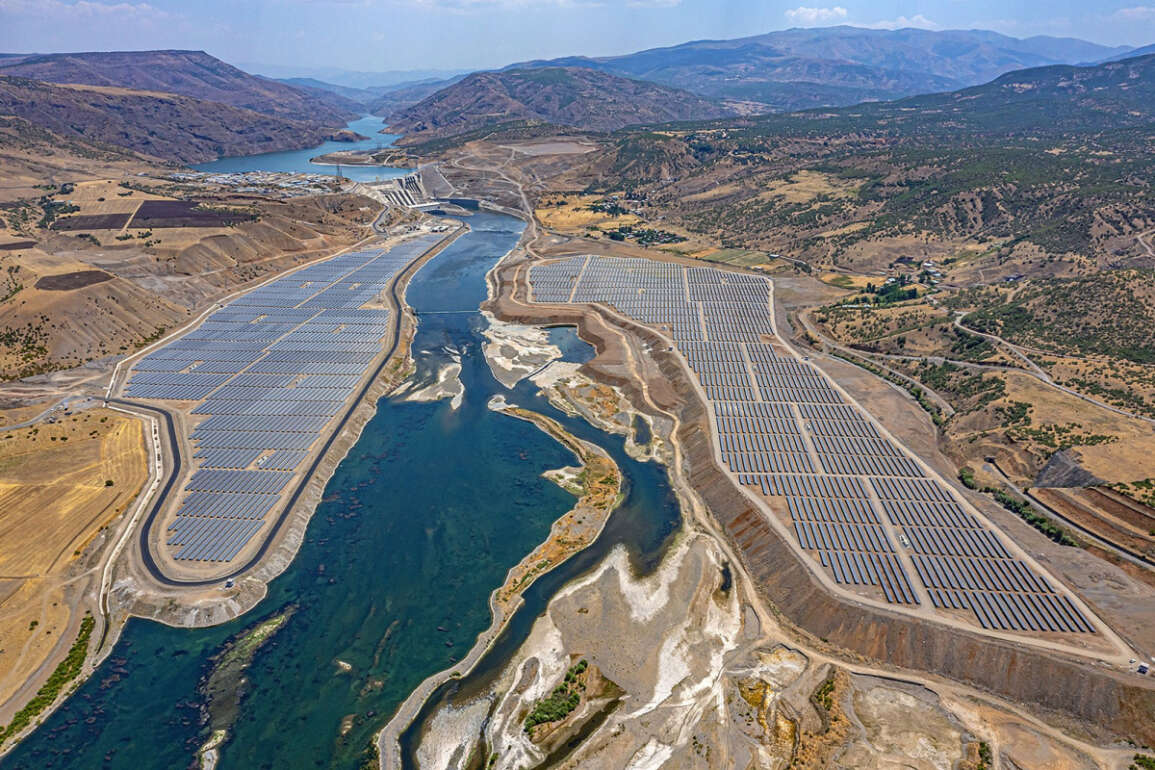 Aşağı Kaleköy, ‘Yılın Hidroelektrik Santrali Projesi’nde gümüş ödül kazandı