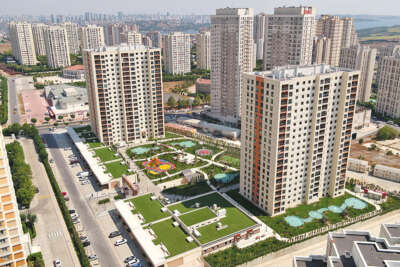 İhlas’ın 3 projesinde teslimat sevinci