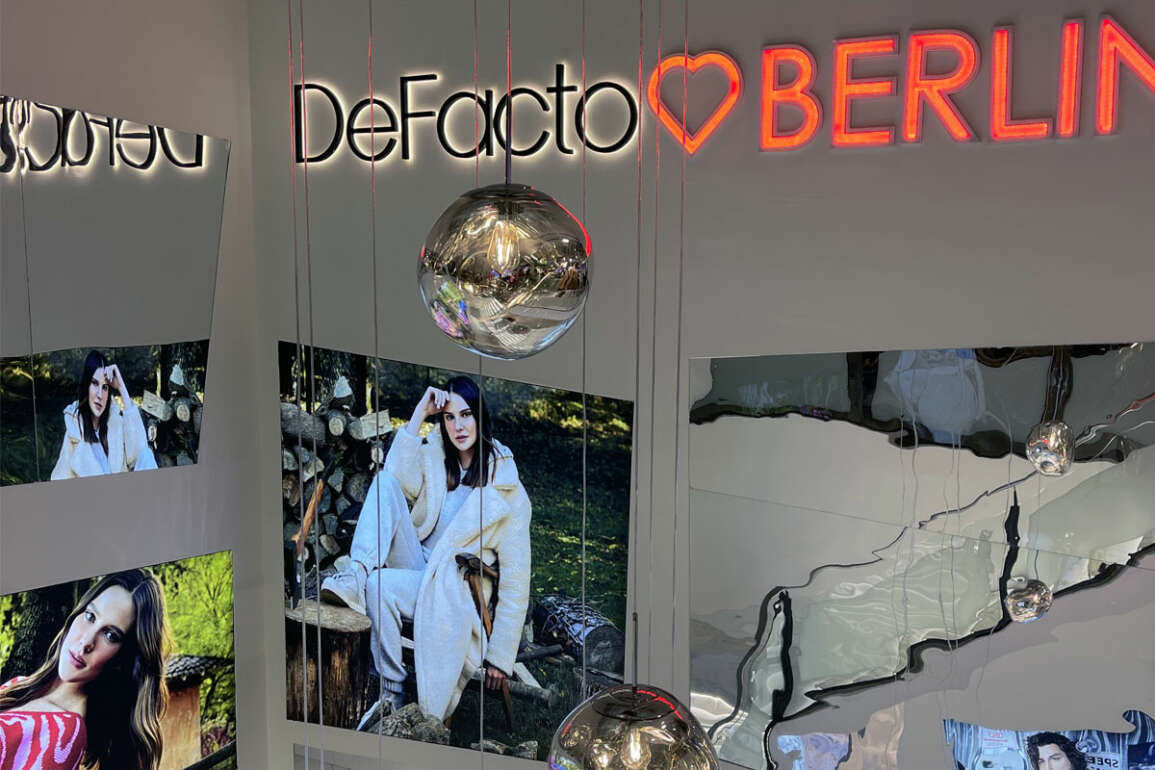 DeFacto Berlin’de mağaza açtı