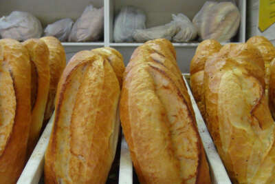 Van Valisi Bilmez, ekmeğe zam girişimini durdurdu