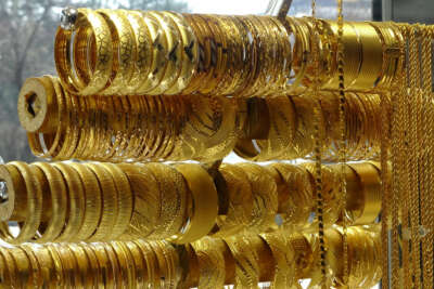 Kuyumculardan sahte altın uyarısı: 'Tanıdık kuyumculardan altın alın'