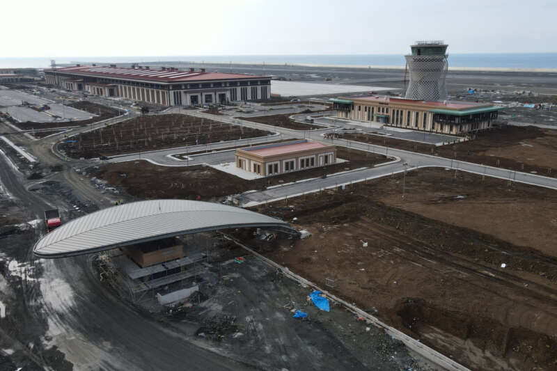 Rize-Artvin Havalimanı’nda ince işçilik devam ediyor