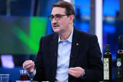 Bakan Dönmez: 'Ukrayna krizi enerji anlamında bizi şu anda etkilemez'