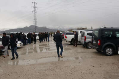 Van’da ikinci el oto pazarında yakıt cimrisi araçlara rağbet