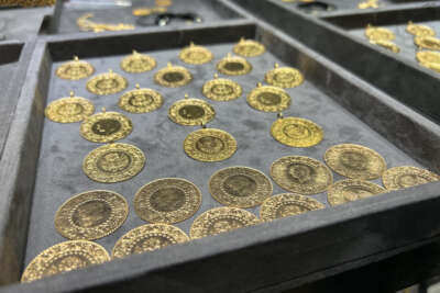 Gram altında tırmanış sürüyor