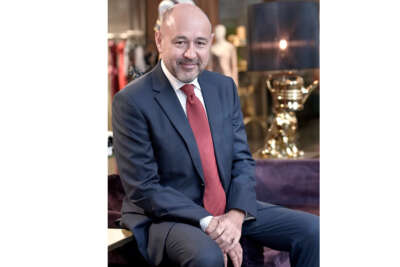 Mağazaların trafiği mayıs ayında arttı, pandemi ile yükselen e-ticaret hız kesti