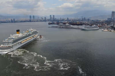 İzmir’de kruvaziyer bereketi