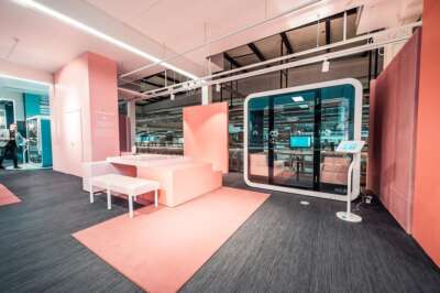 Telefon Görüşme Kabinleri