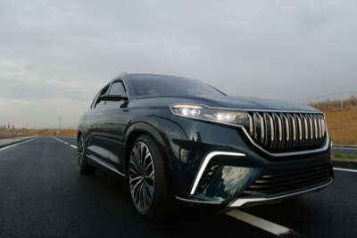 TOBB Başkanı açıkladı: 'TOGG yolda da evde de şarj olacak'