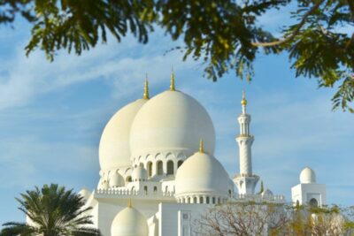 يسعى البلدان في الشرق الأوسط إلى الت